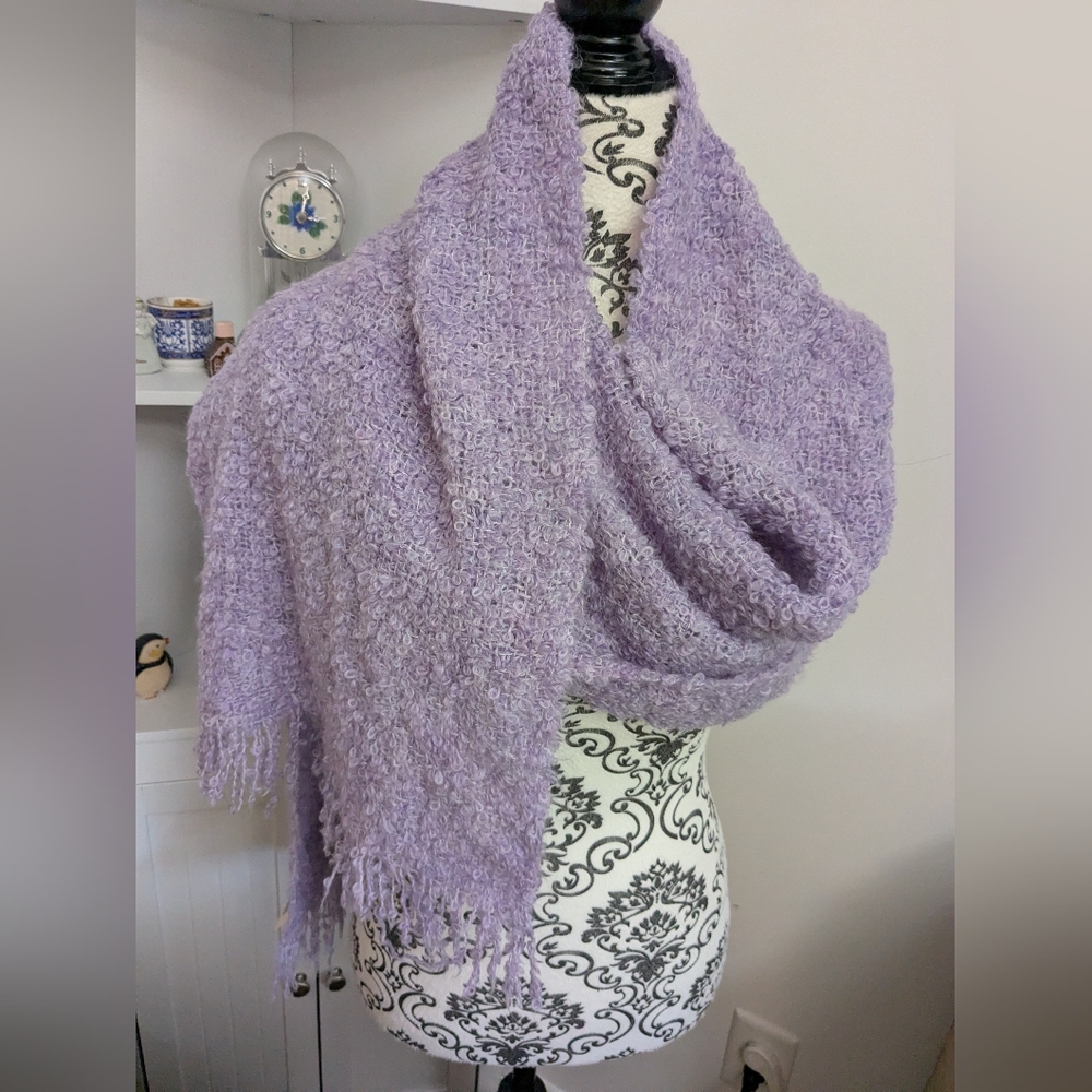 Mucros Weavers NWT Scarf